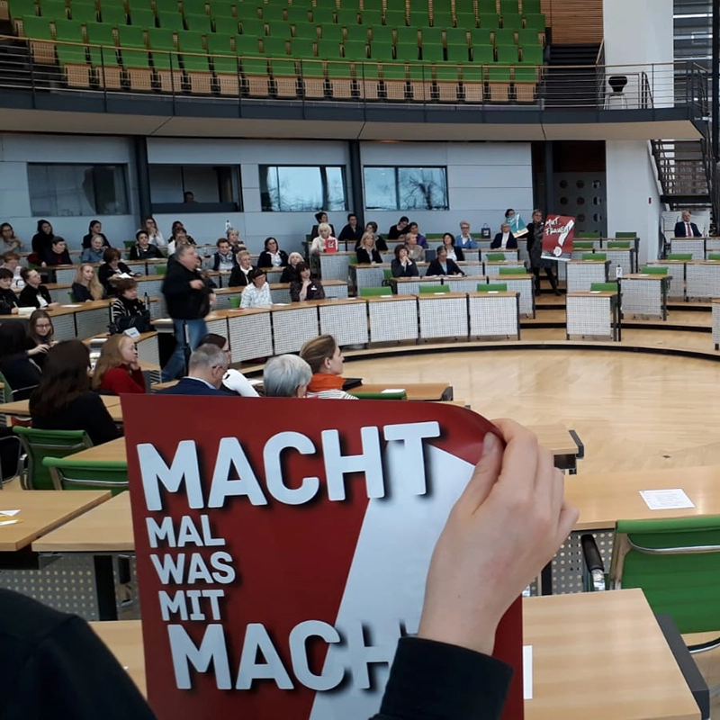 Corporate Design für einen Frauenwahlverbund